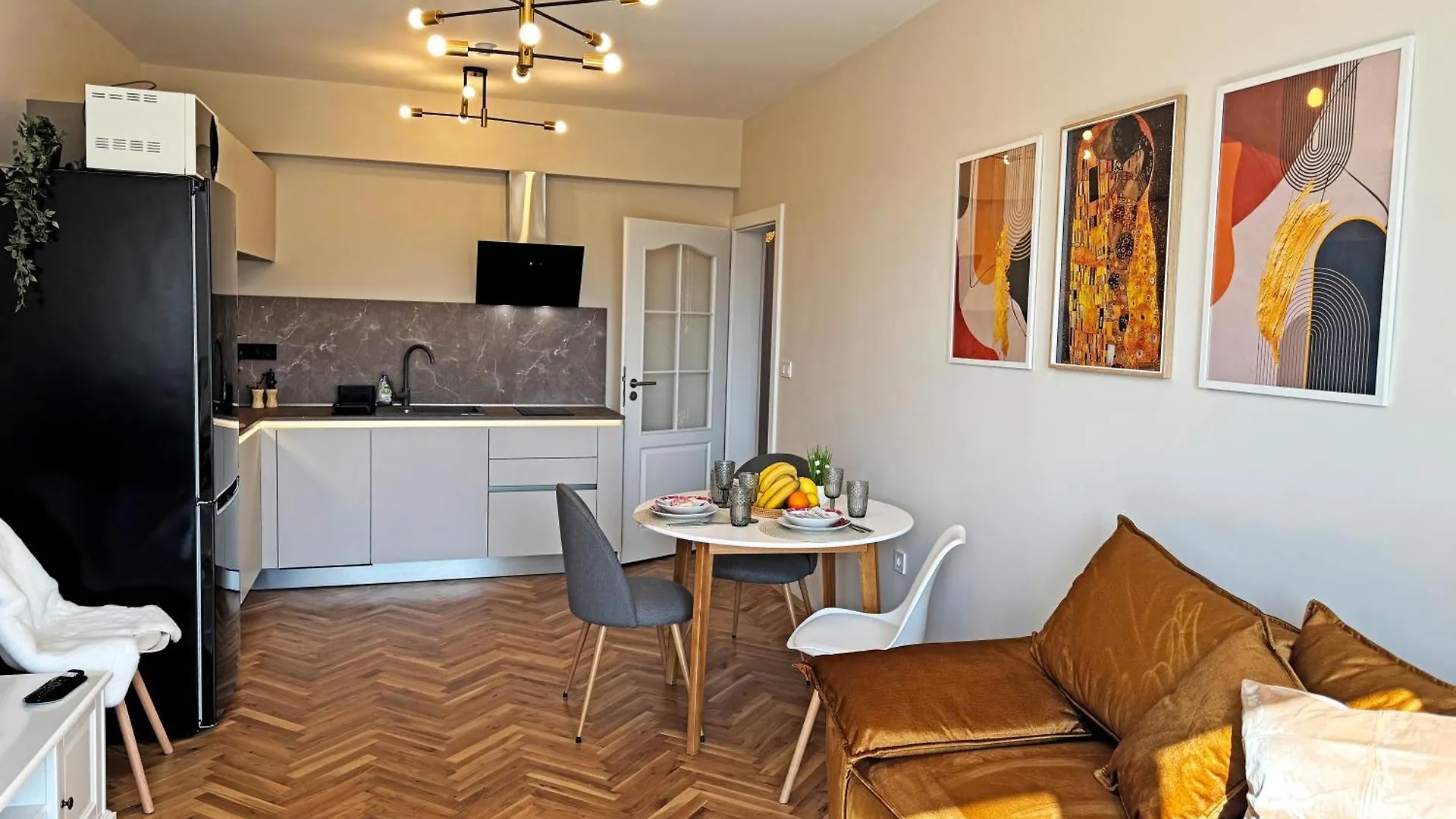 Aura Beach Apartment Burgas