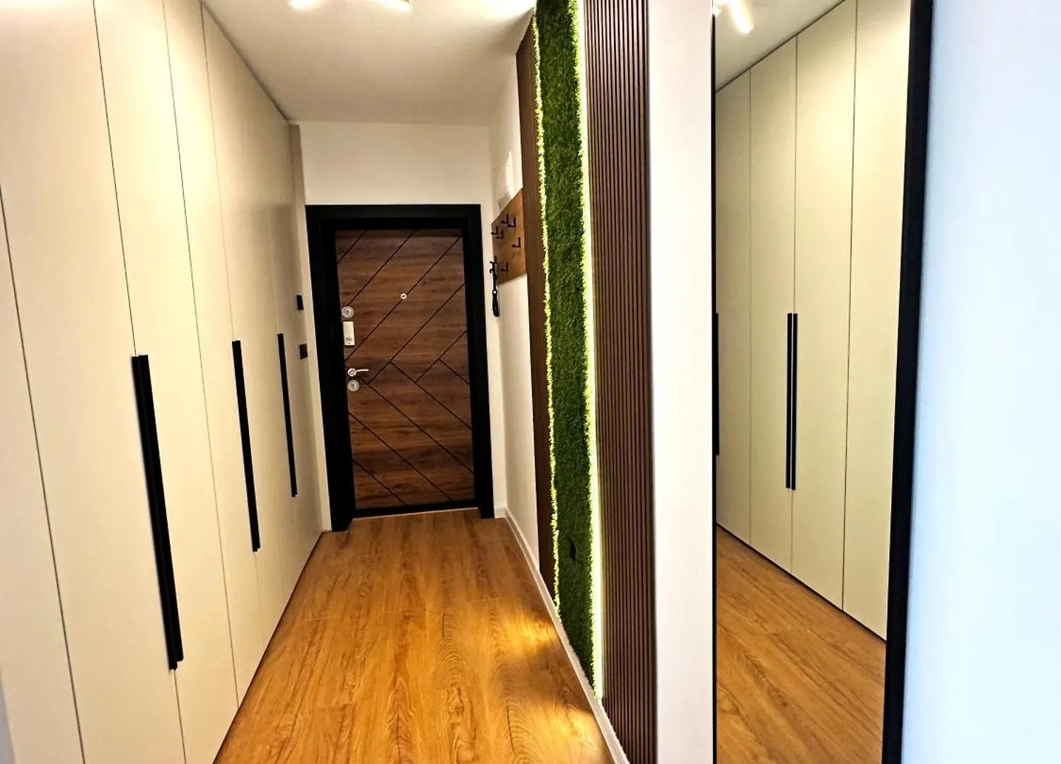 Aura Beach Apartment Burgas