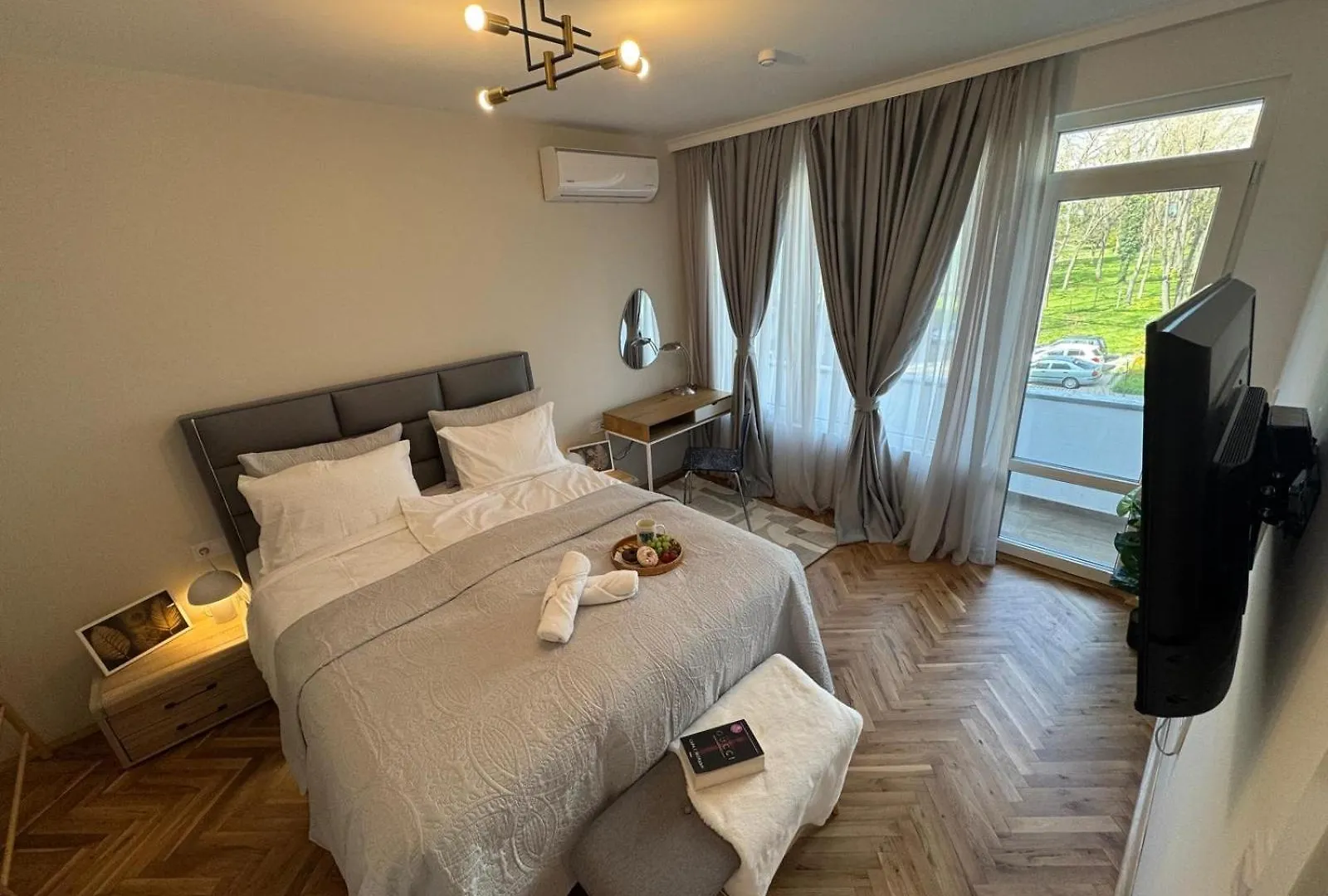 Aura Beach Apartment Burgas City