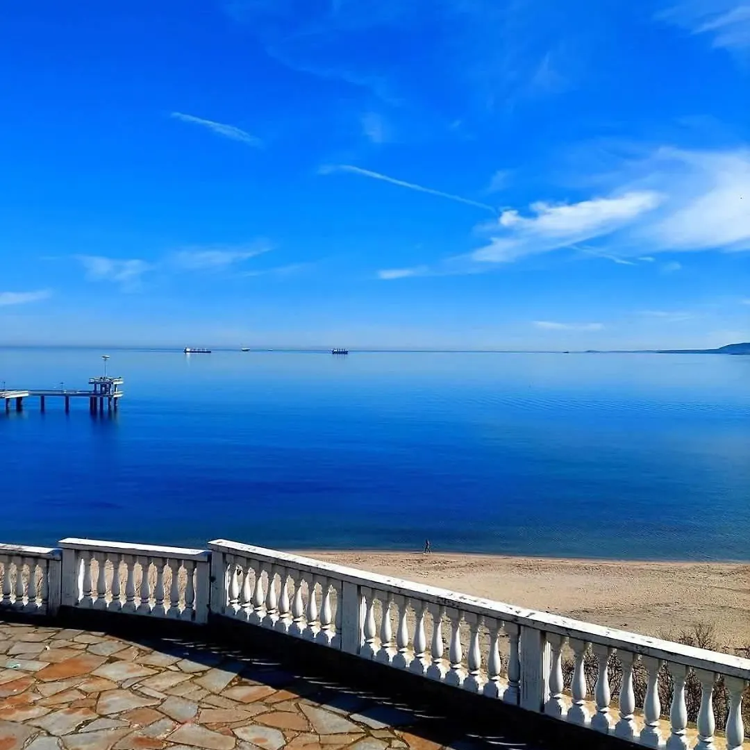 Aura Beach Apartment Burgas City